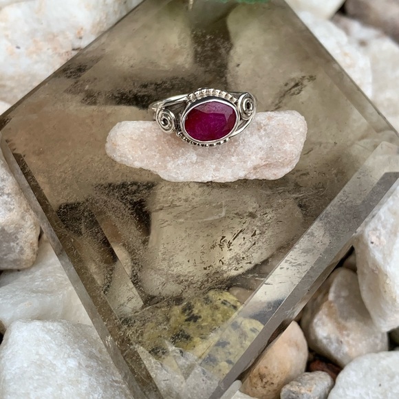 Silver Ruby Ring - Picture 5 of 6